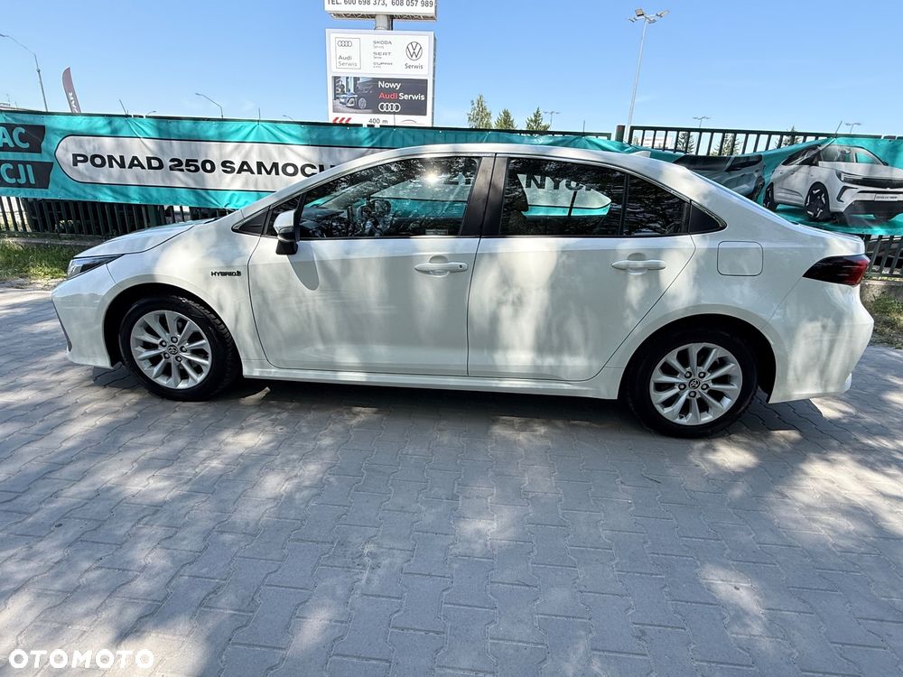 Toyota Corolla 1.8 Hybrid Comfort - 3