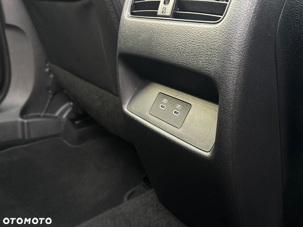 Nissan Qashqai 1.3 DIG-T MHEV N-Connecta Xtronic - 30