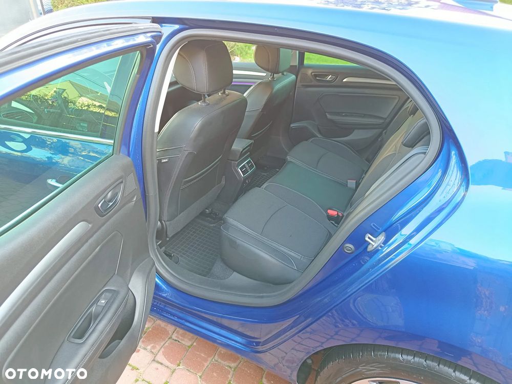 Renault Megane 1.3 TCe FAP Techno - 10