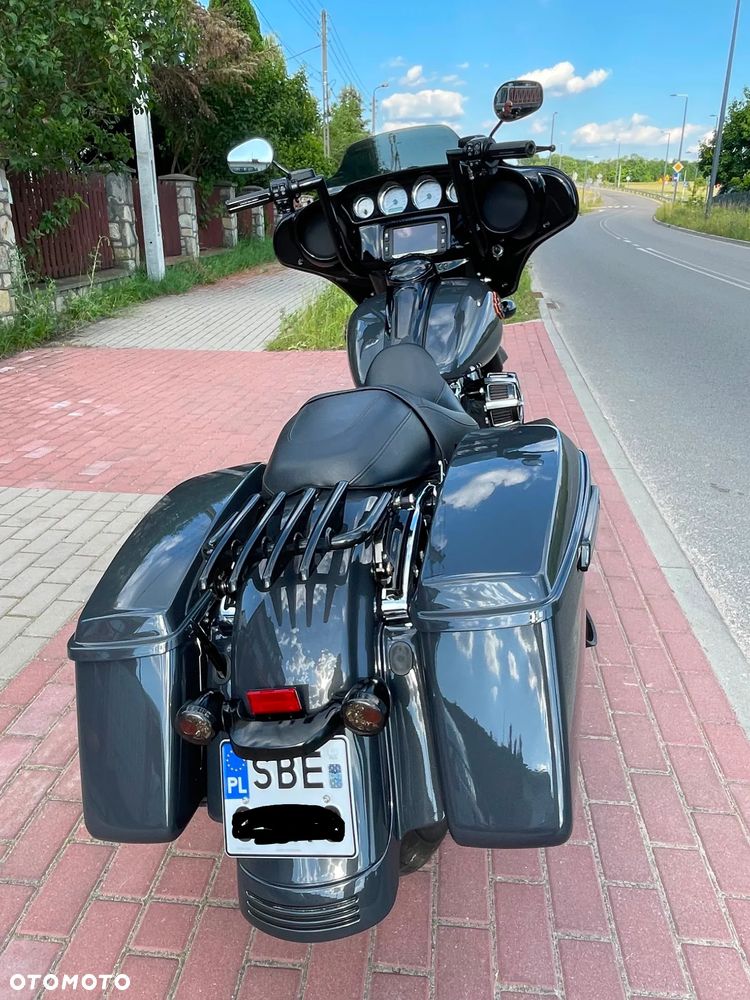 Harley-Davidson Touring Street Glide - 14
