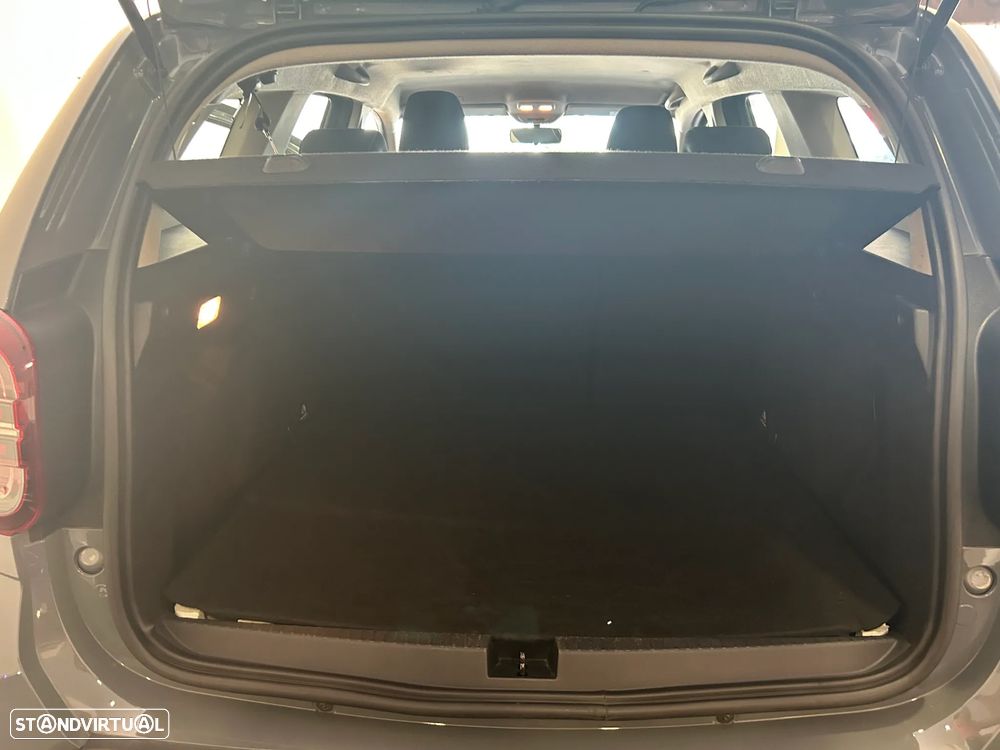 Dacia Duster 1.5 Blue dCi Extreme 4WD - 29
