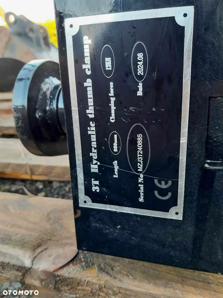 Kciuk hydrauliczny do koparki mini koparki 3t pazur hak chwytający łapa dociskowa chwytak NOWY - 8