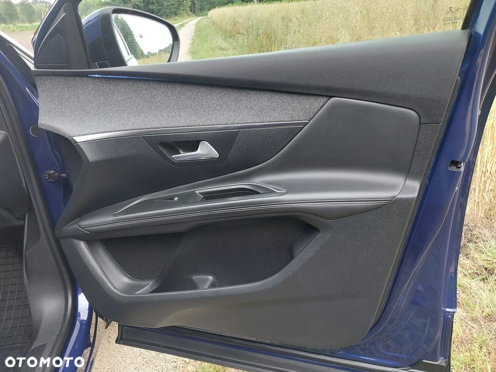 Peugeot 3008 - 23