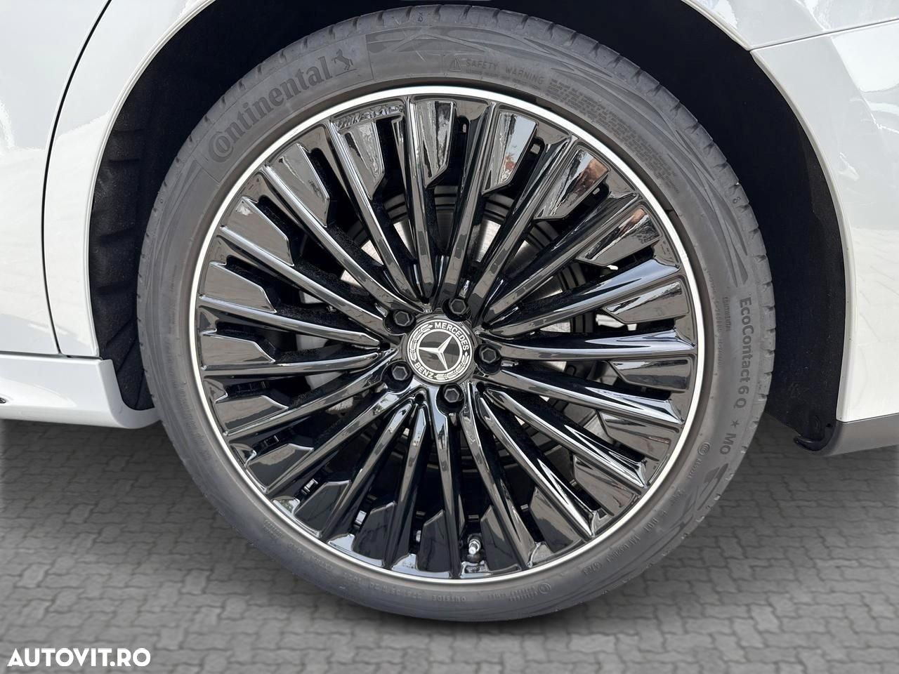 Mercedes-Benz E 200 MHEV 4MATIC Aut. - 6