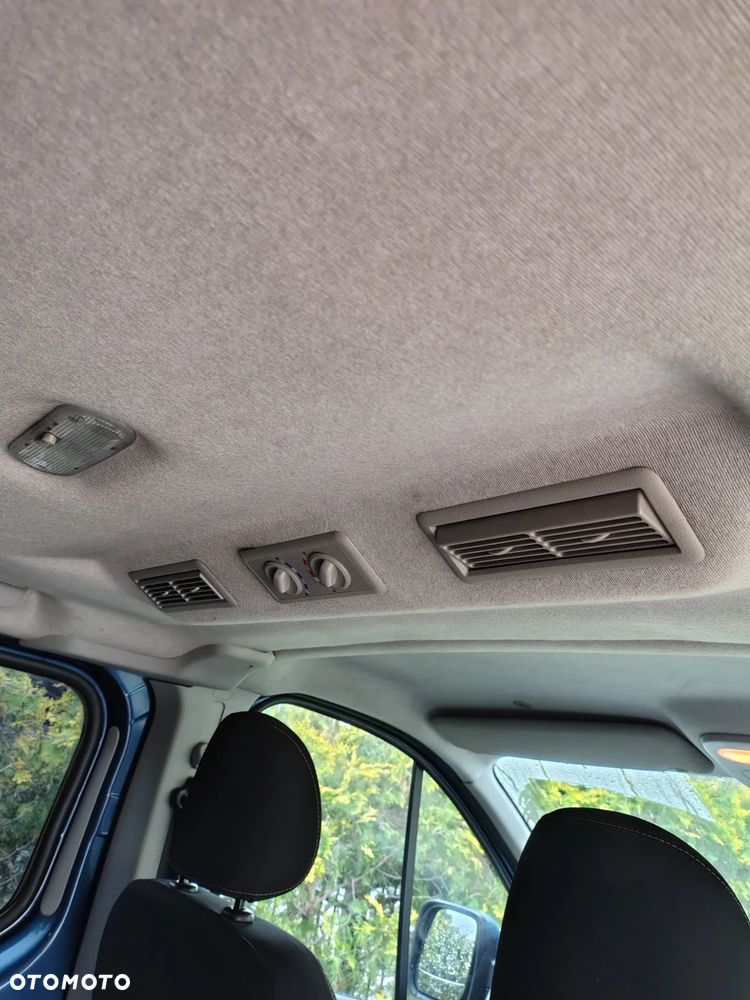 Renault Trafic Passenger 2,9t Pack Clim - 24