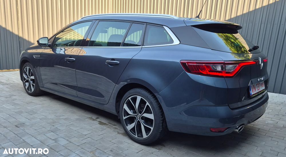 Renault Megane BLUE dCi 115 BOSE EDITION - 4