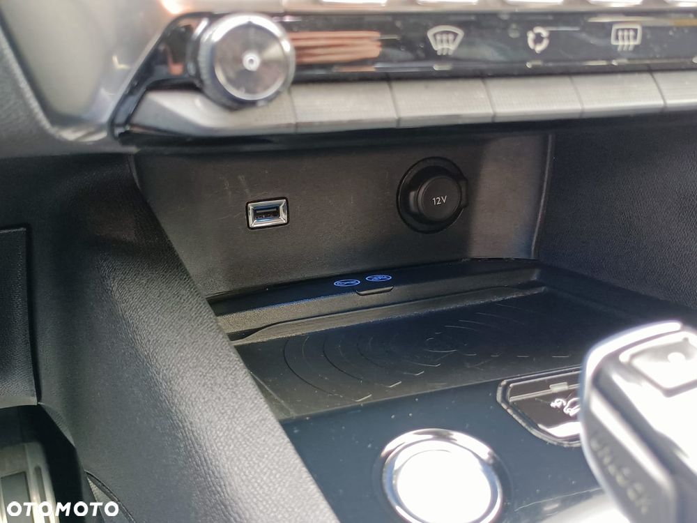 Peugeot 3008 1.2 PureTech Crossway S&S EAT6 - 36