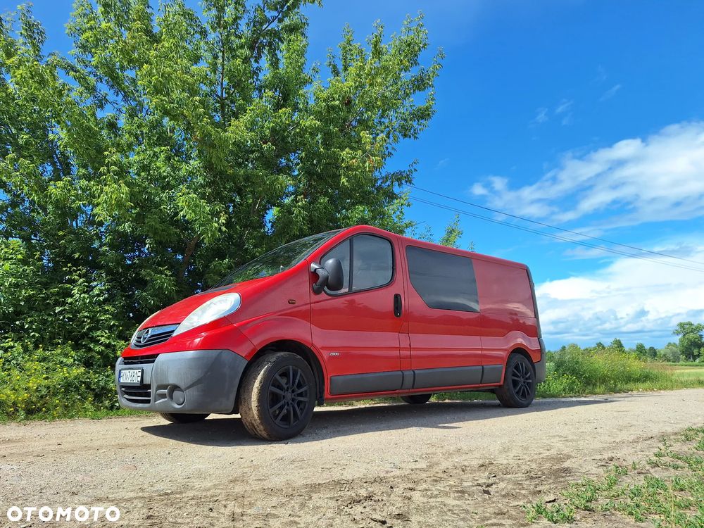 Opel Vivaro - 1