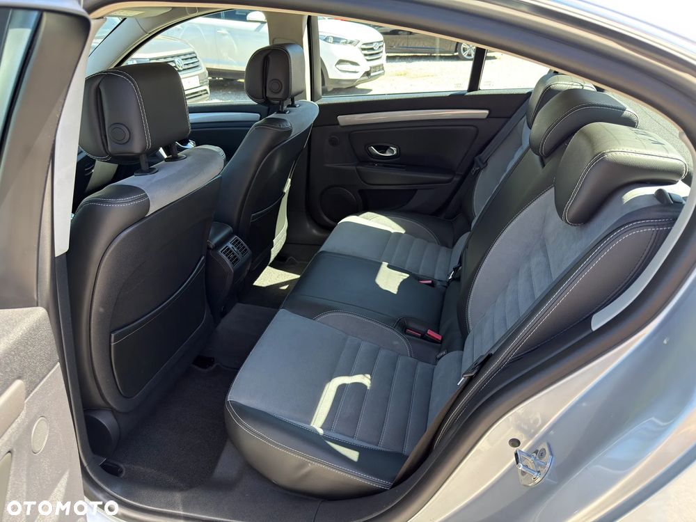 Renault Laguna 2.0 DCi Privilege - 17