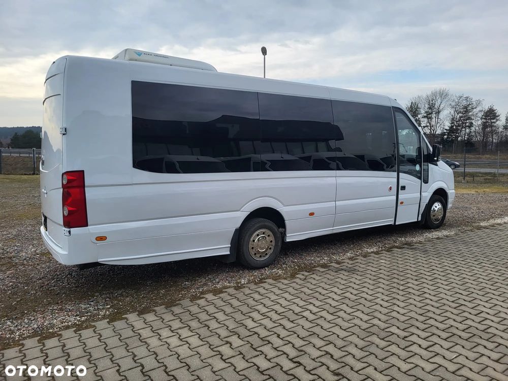 Volkswagen Crafter 24 - miejsca + 3 stojące - 4