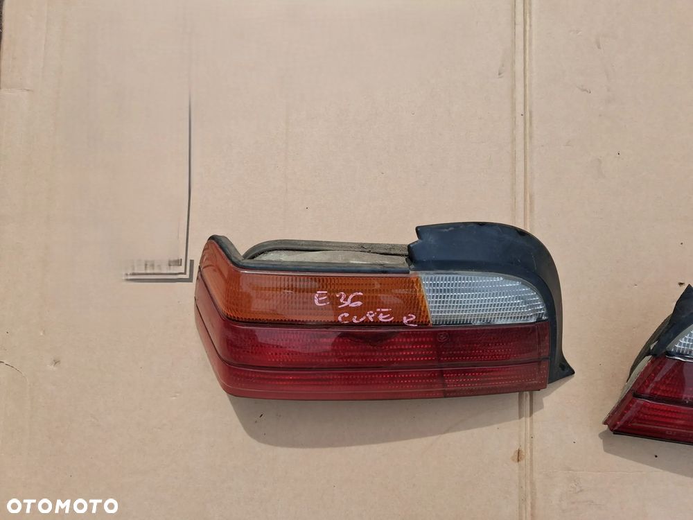 Lampa tył BMW E36 COUPE prawa lewa  1387653    1387654  OE - 4