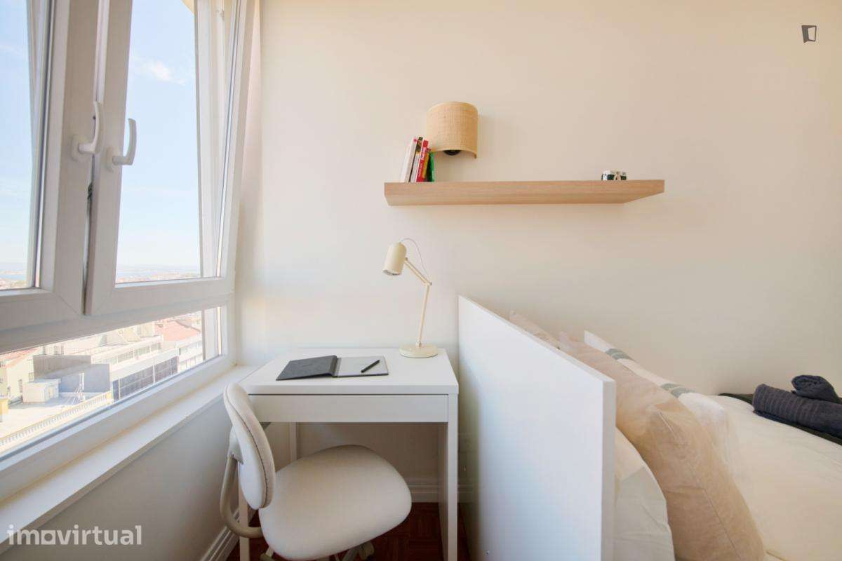Quarto - localizado em Picoas Lisbon - Grande imagem: 5/60