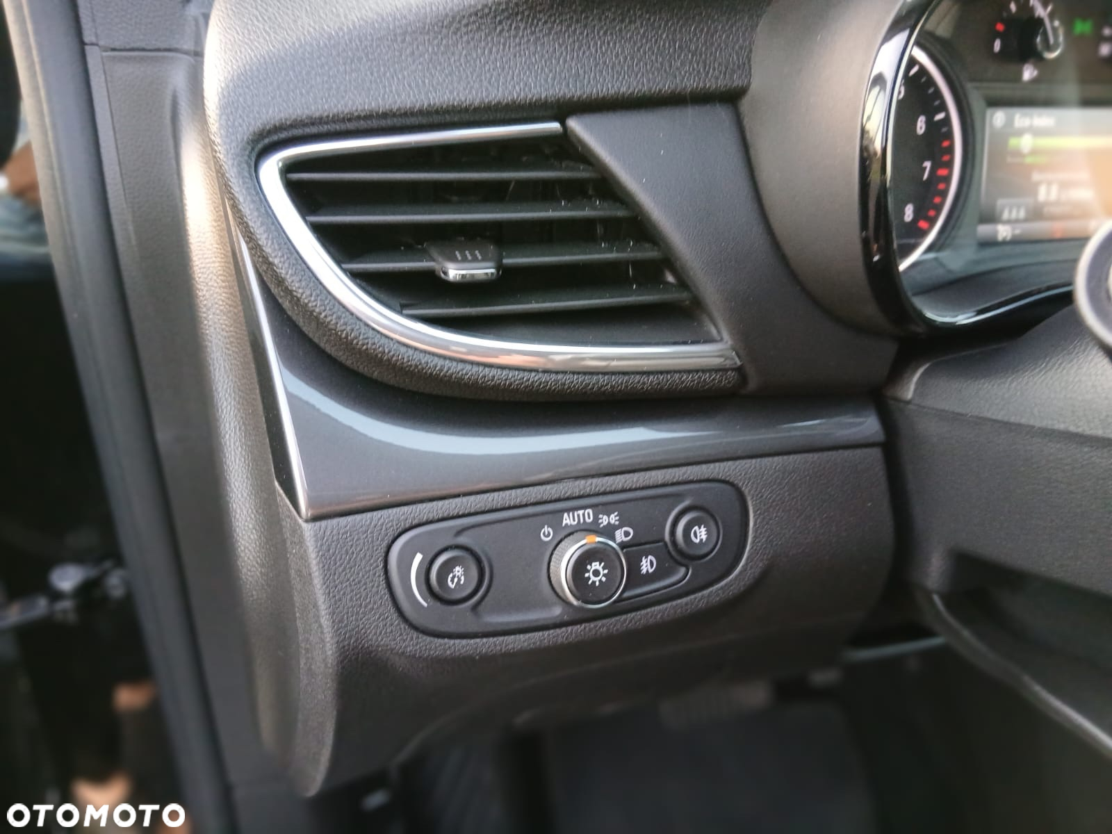 Opel Mokka X 1.4 DI Start/Stop 4x4 Automatik Innovation - 28