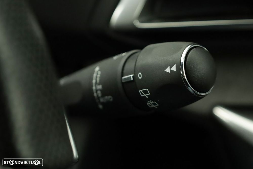 Peugeot 3008 1.2 Hybrid GT e-DCS6 - 19