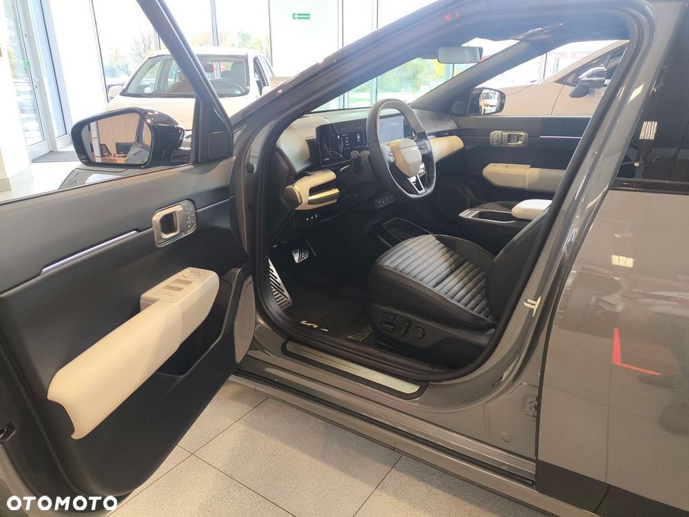 Kia EV4 - 2