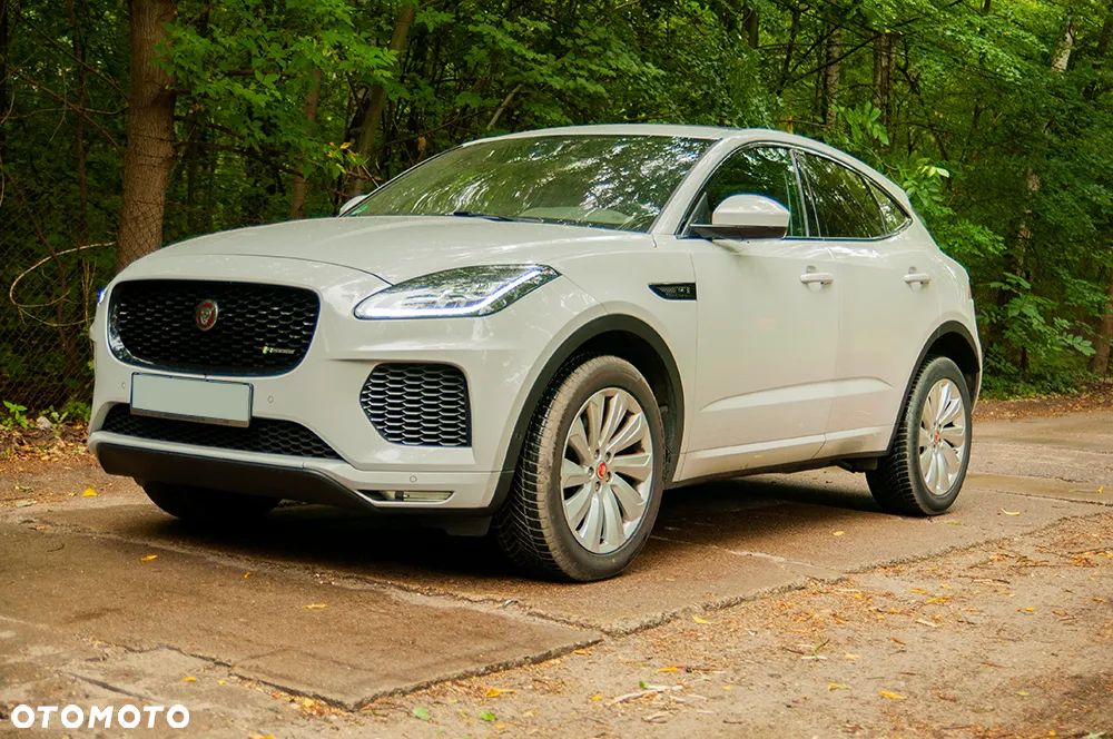 Jaguar E-Pace P200 AWD R-Dynamic SE - 4