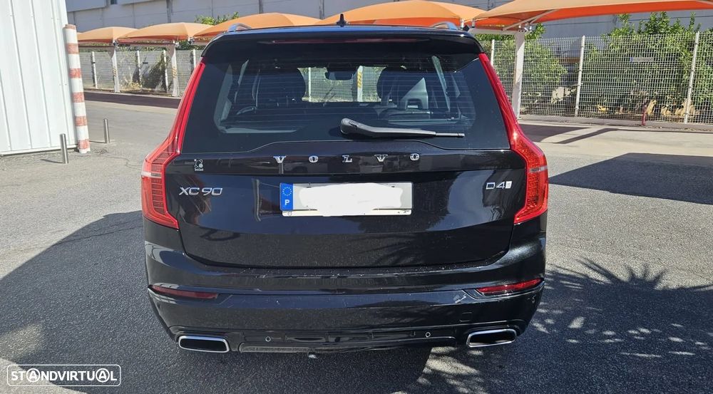 Volvo XC 90 2.0 D4 R-Design - 15