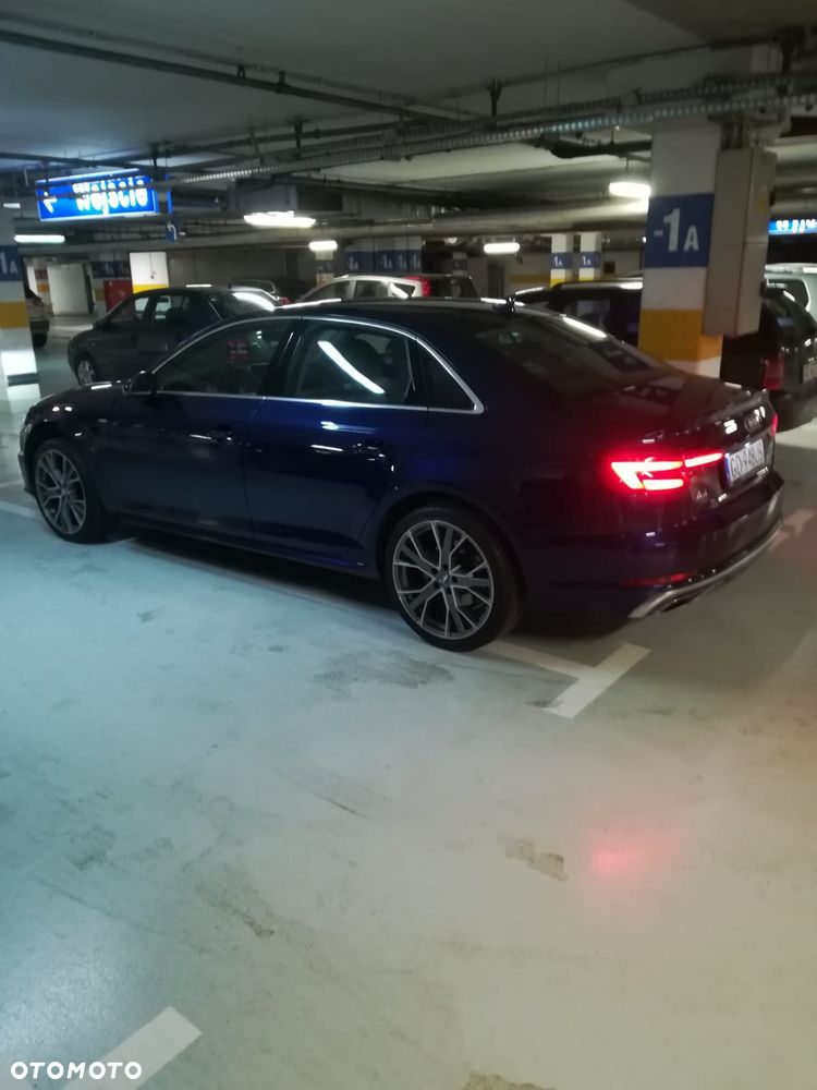 Audi A4 Limousine 35 TFSI mHEV S Line S tronic - 3