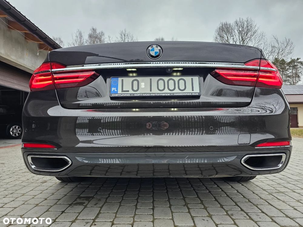 BMW Seria 7 750d xDrive - 12
