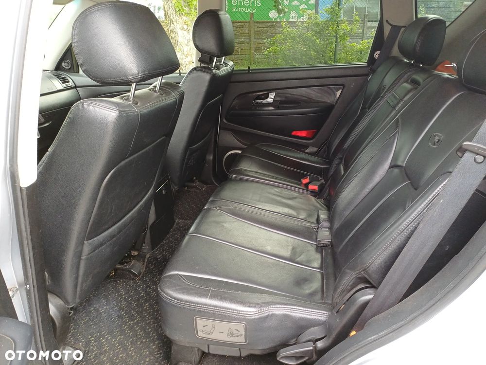 SsangYong/KGM Rexton - 10