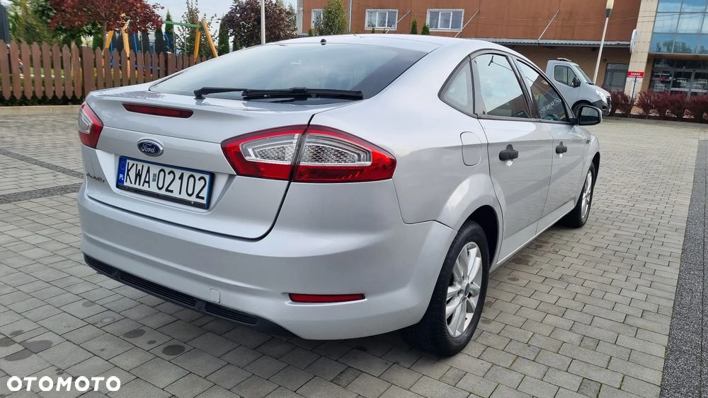 Ford Mondeo 1.6 TDCi Ambiente - 4