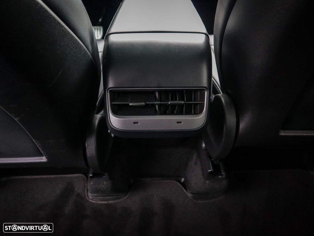 Tesla Model Y Performance Tração Integral - 48