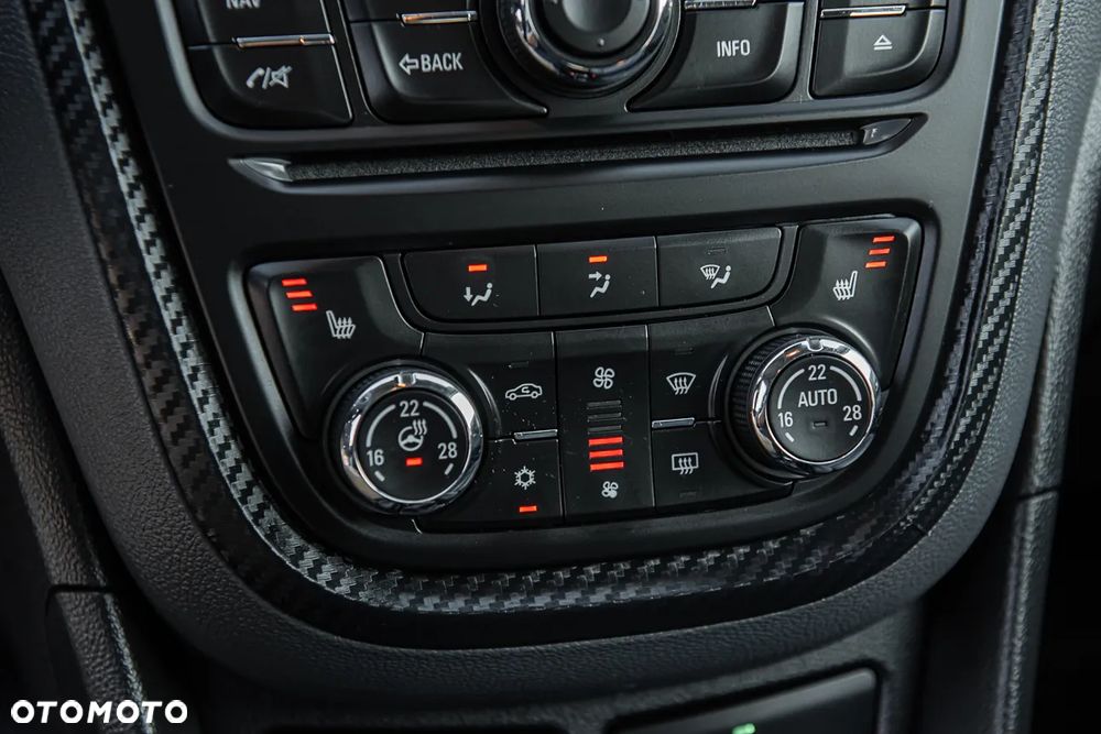 Opel Mokka 1.6 CDTI Cosmo S&S - 24