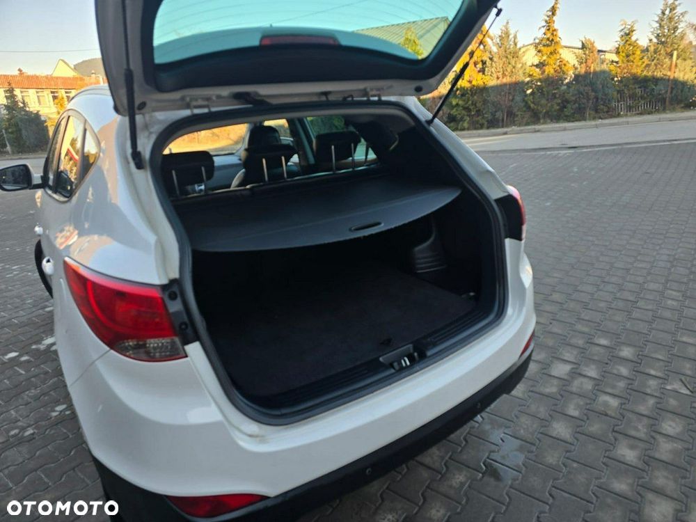 Hyundai ix35 - 13