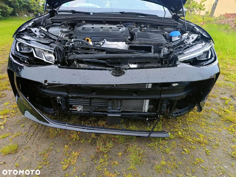 Volkswagen Passat 2.0 TDI SCR DSG - 3
