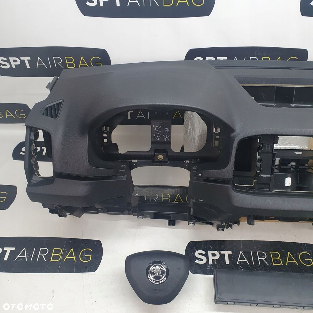 SKODA KAROQ SPORTLINE PRZED LIFTEM DESKA ROZDZIELCZA KONSOLA KOKPIT PULPIT PODUSZKI AIRBAG AIR BAG PASY KIT SET - 2