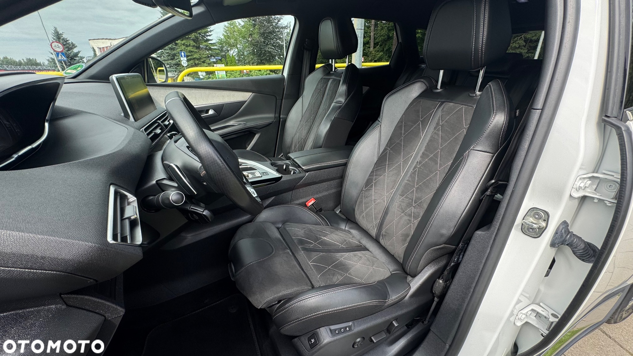 Peugeot 3008 2.0 BlueHDi GT S&S EAT6 - 19