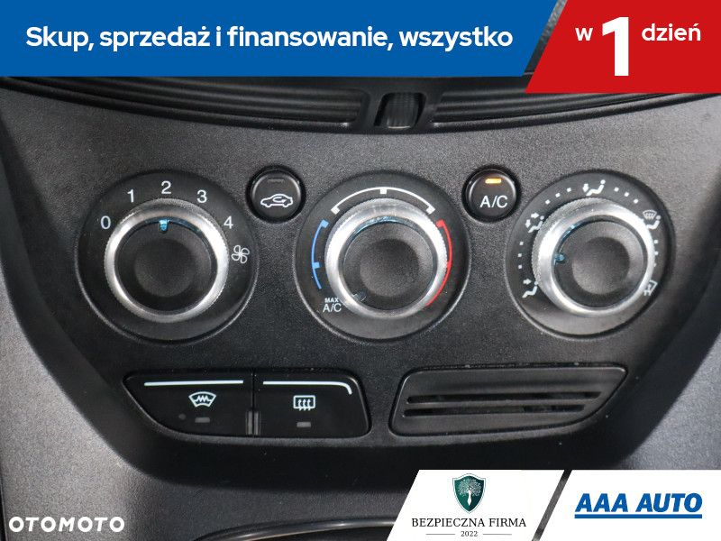 Ford Grand C-MAX - 17