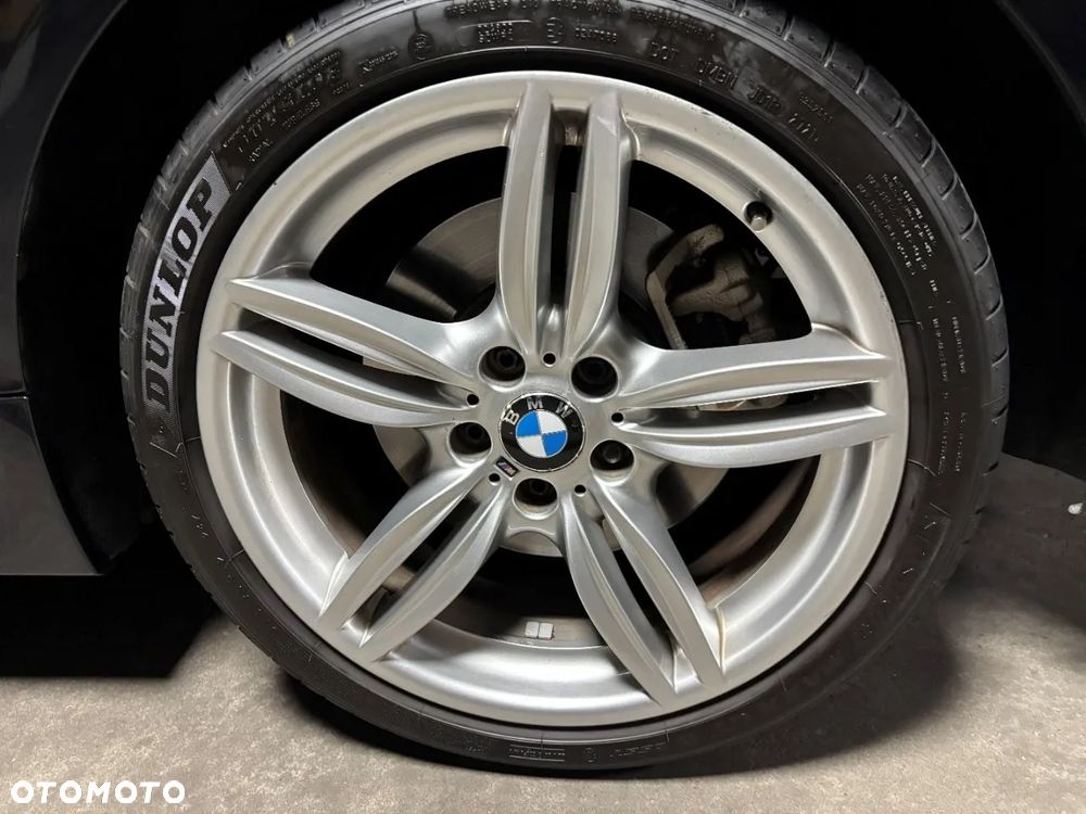 BMW Seria 5 530d xDrive - 24