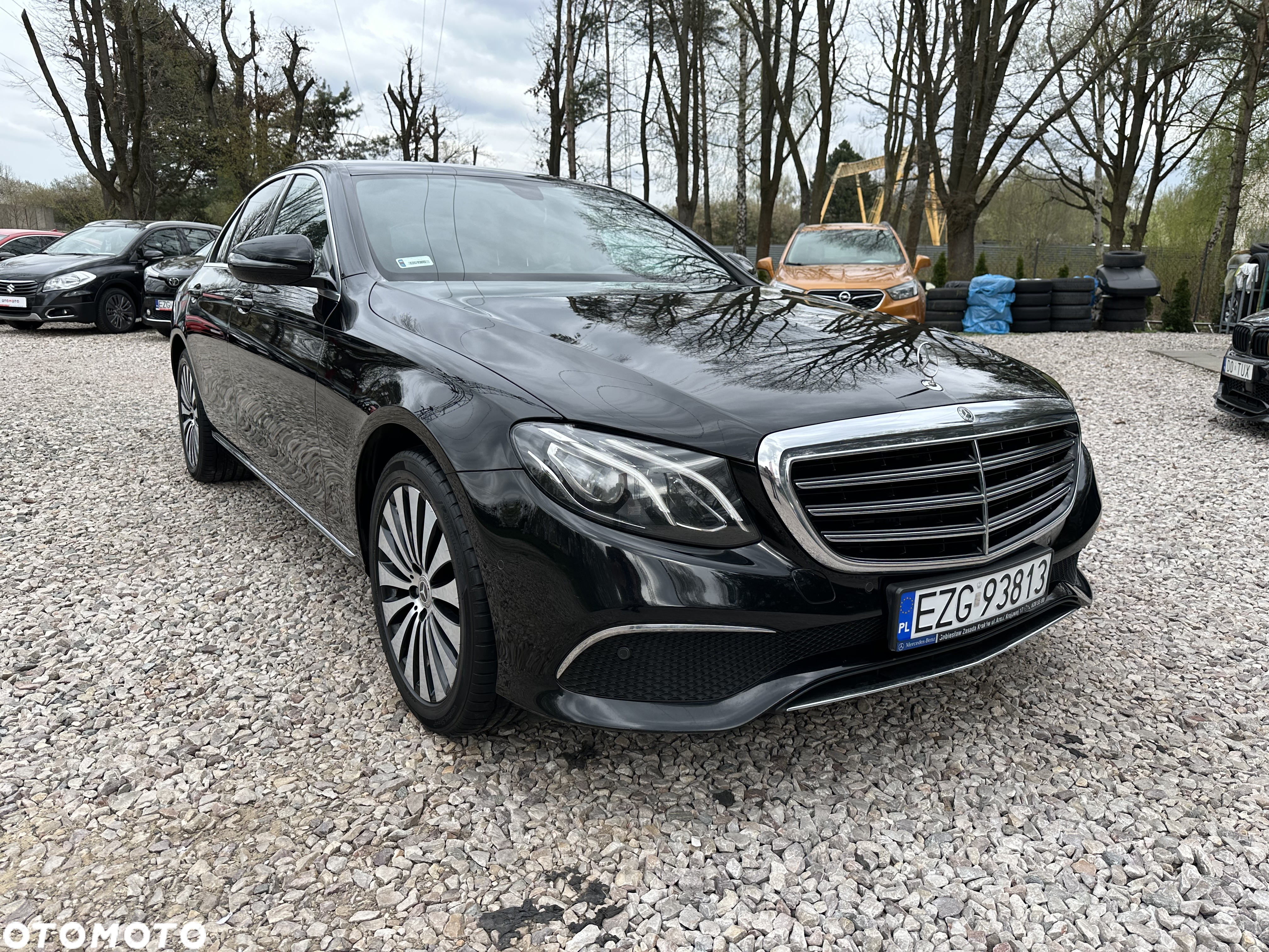 Mercedes-Benz Klasa E 220 d Business Edition 9G-TRONIC - 2