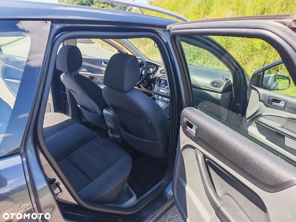 Ford Focus 2.0 Titanium - 14