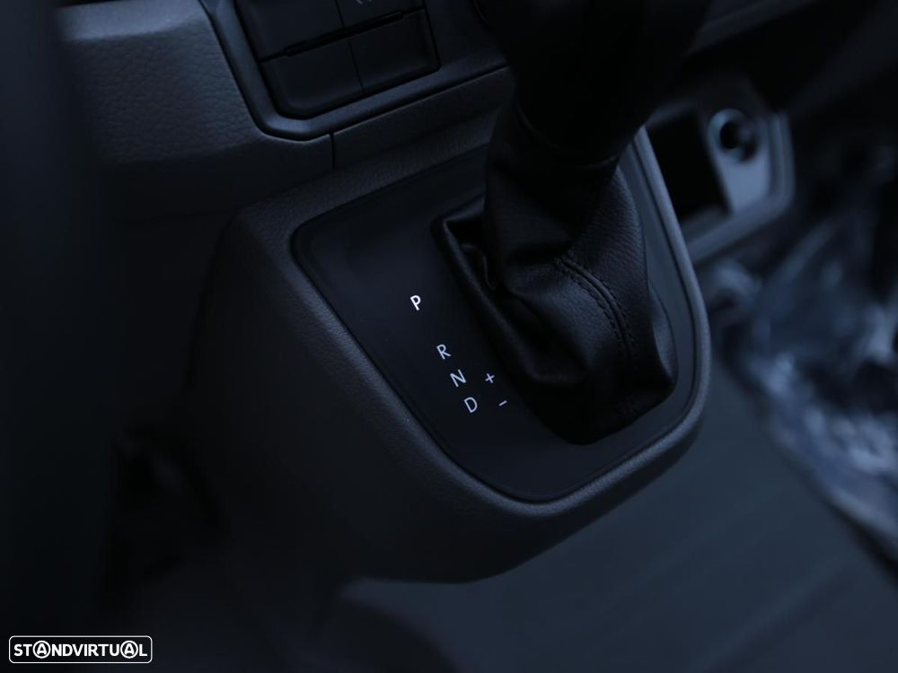 VW Crafter 2.0 TDI L3 Aut. - 11