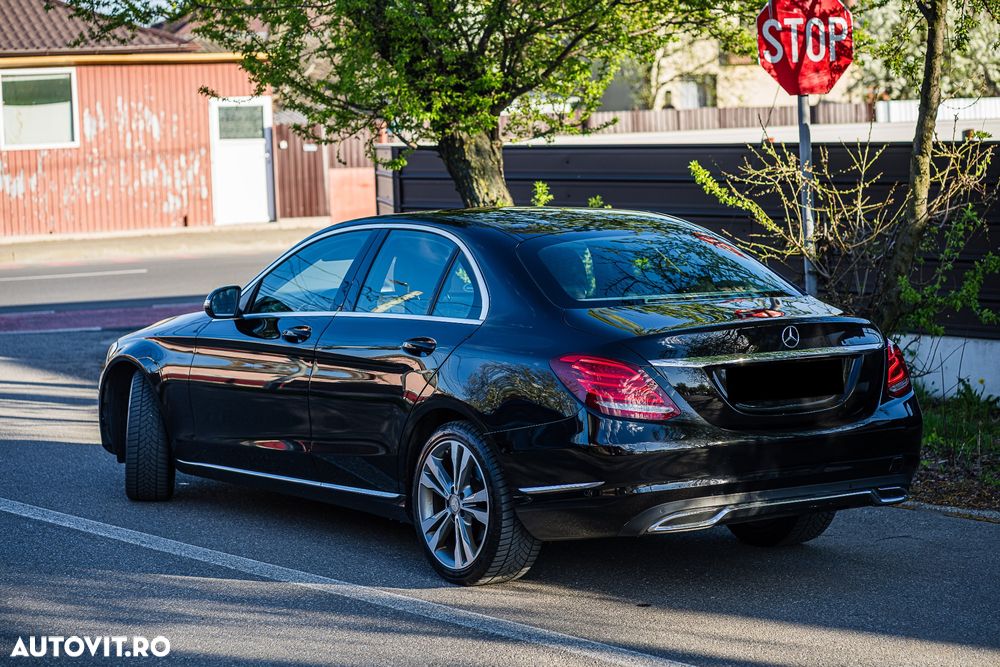 Mercedes-Benz C - 3