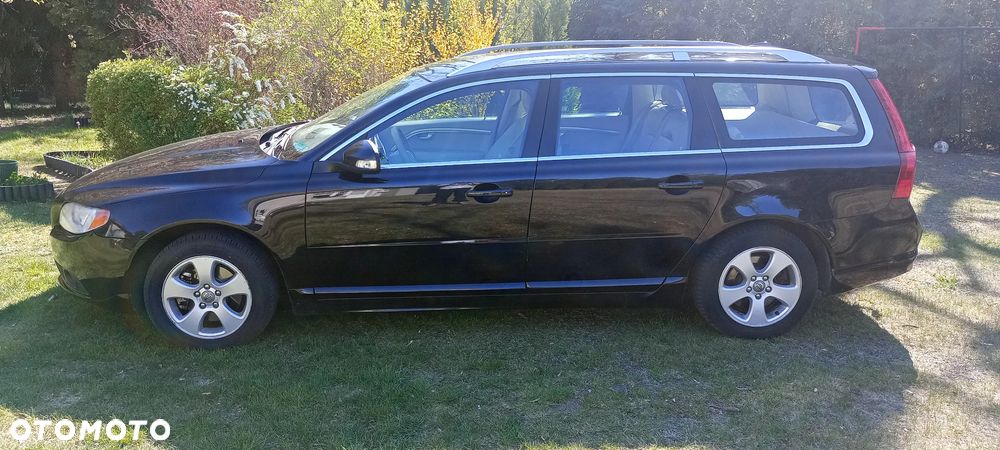 Volvo V70 2.0D Summum - 2
