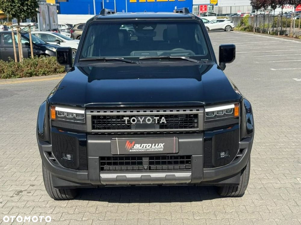 Toyota Land Cruiser - 10