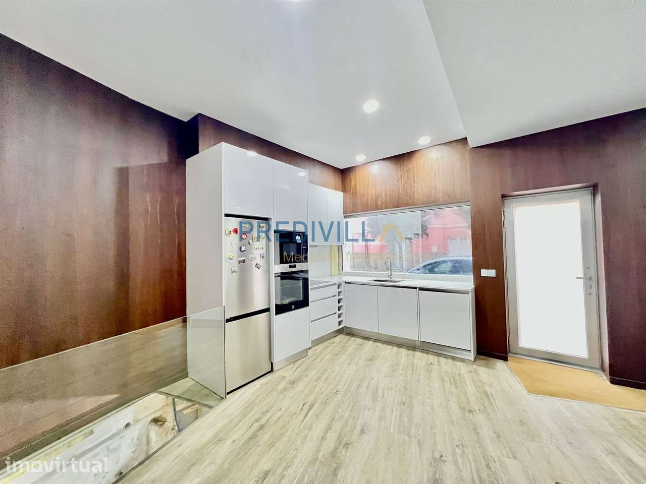 Apartamento T1+1 Venda em Póvoa de Varzim, Beiriz e Argivai,Póvoa de V - Grande imagem: 2/11