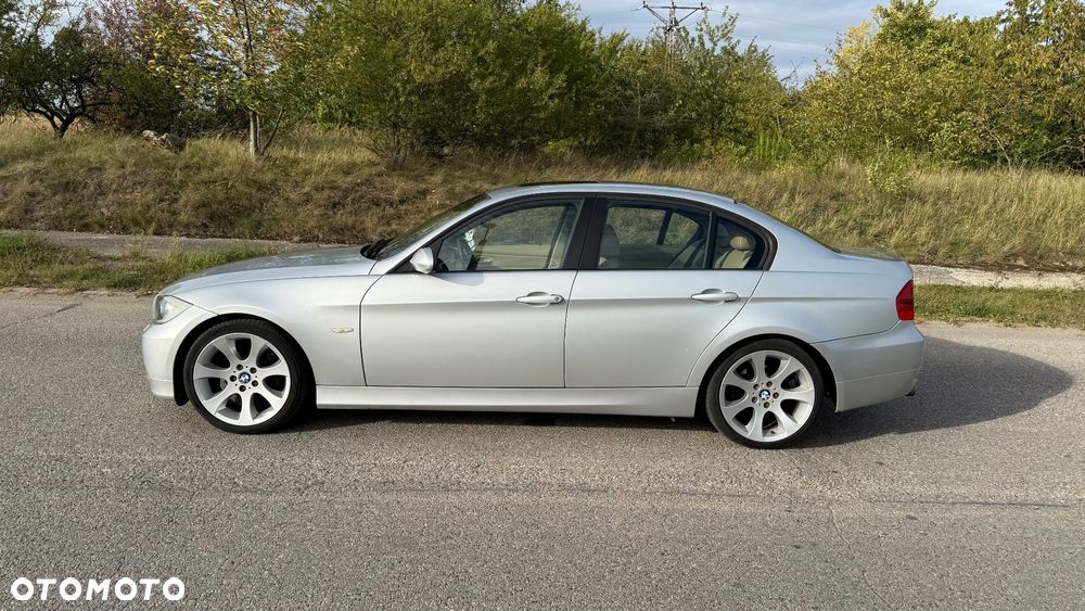BMW Seria 3 320i - 19