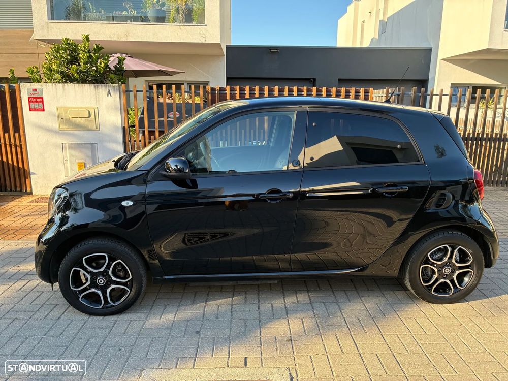 Smart Forfour 2019 photo 2