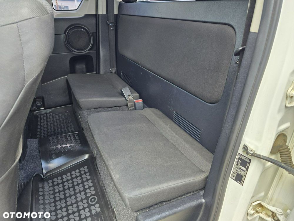 Toyota Hilux 2.4 D-4D Double Cab DL 4x4 - 9