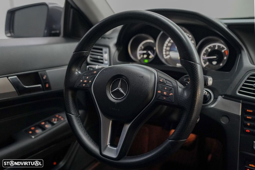 Mercedes-Benz E 250 CDI Avantgarde BE Auto. - 25