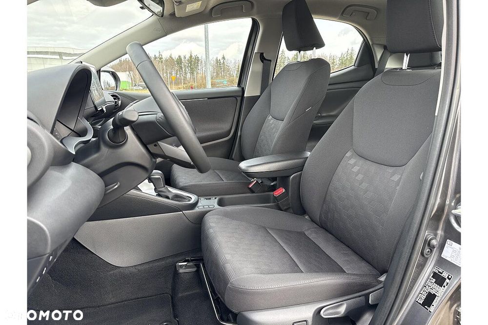 Mazda 2 - 8