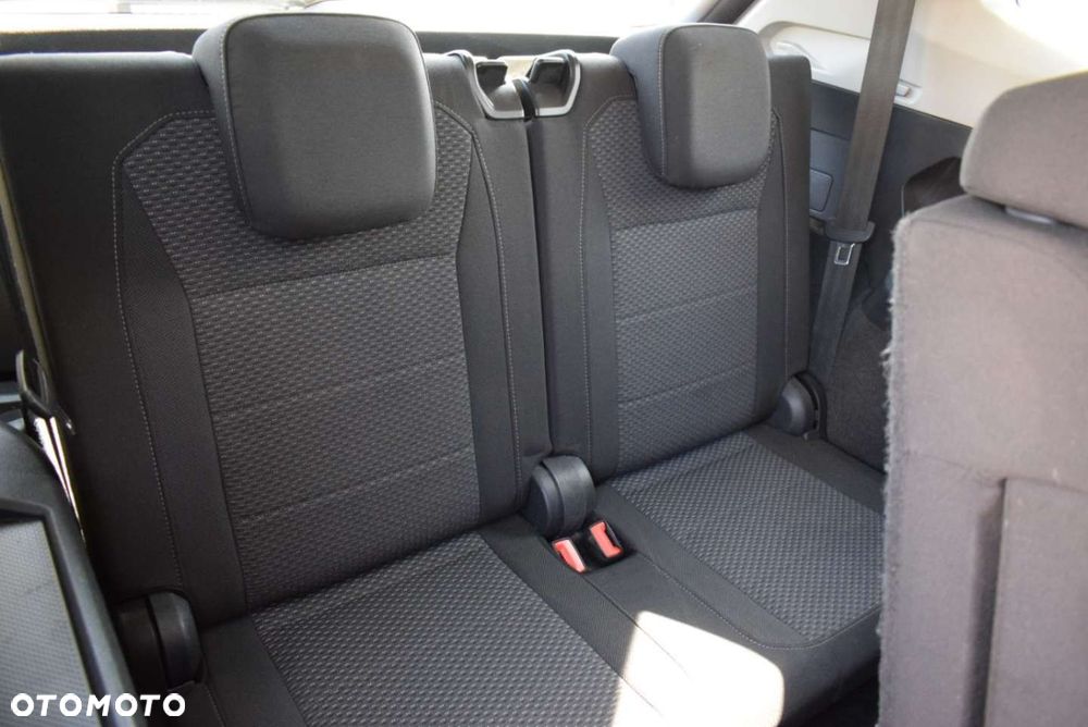 Volkswagen Tiguan - 25