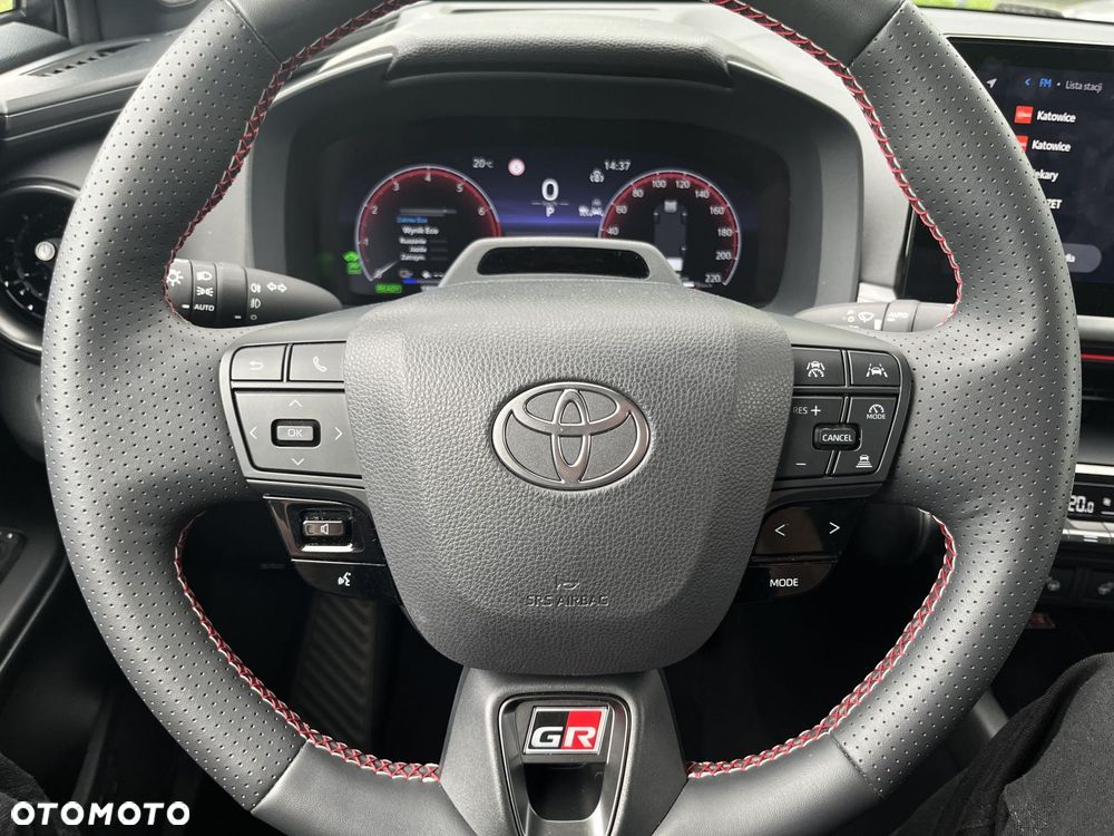 Toyota C-HR - 7