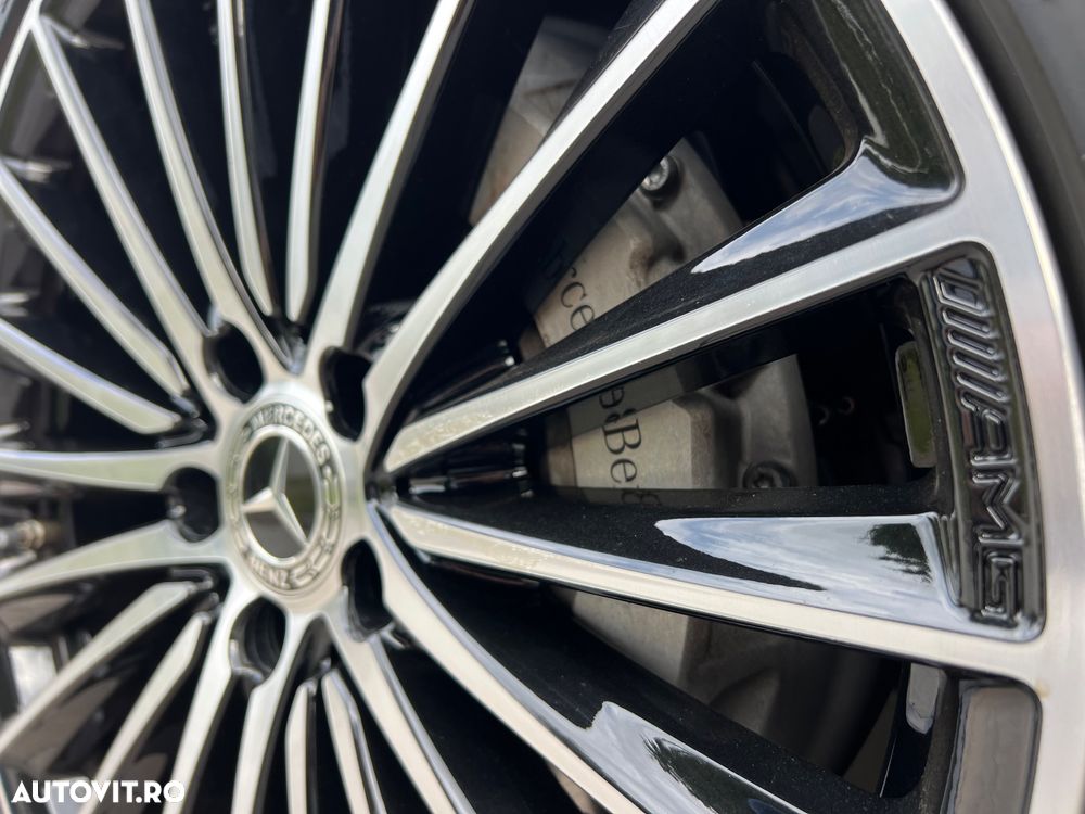 Mercedes-Benz C 300 d MHEV 4MATIC - 11