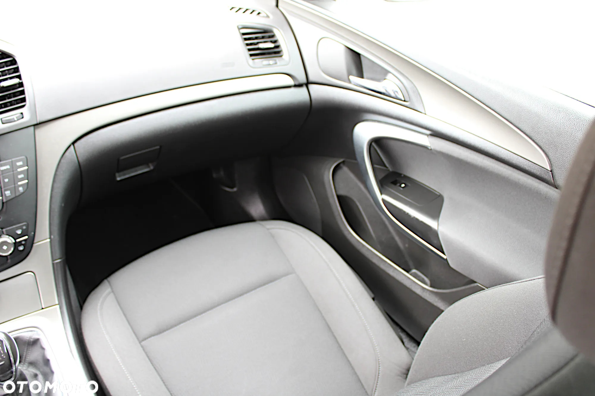 Opel Insignia - 22
