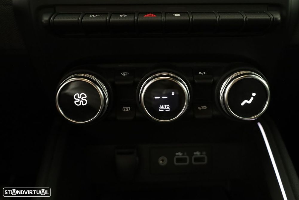 Renault Clio 1.0 TCe Techno - 11